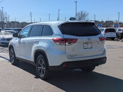 2019 Toyota Highlander LE