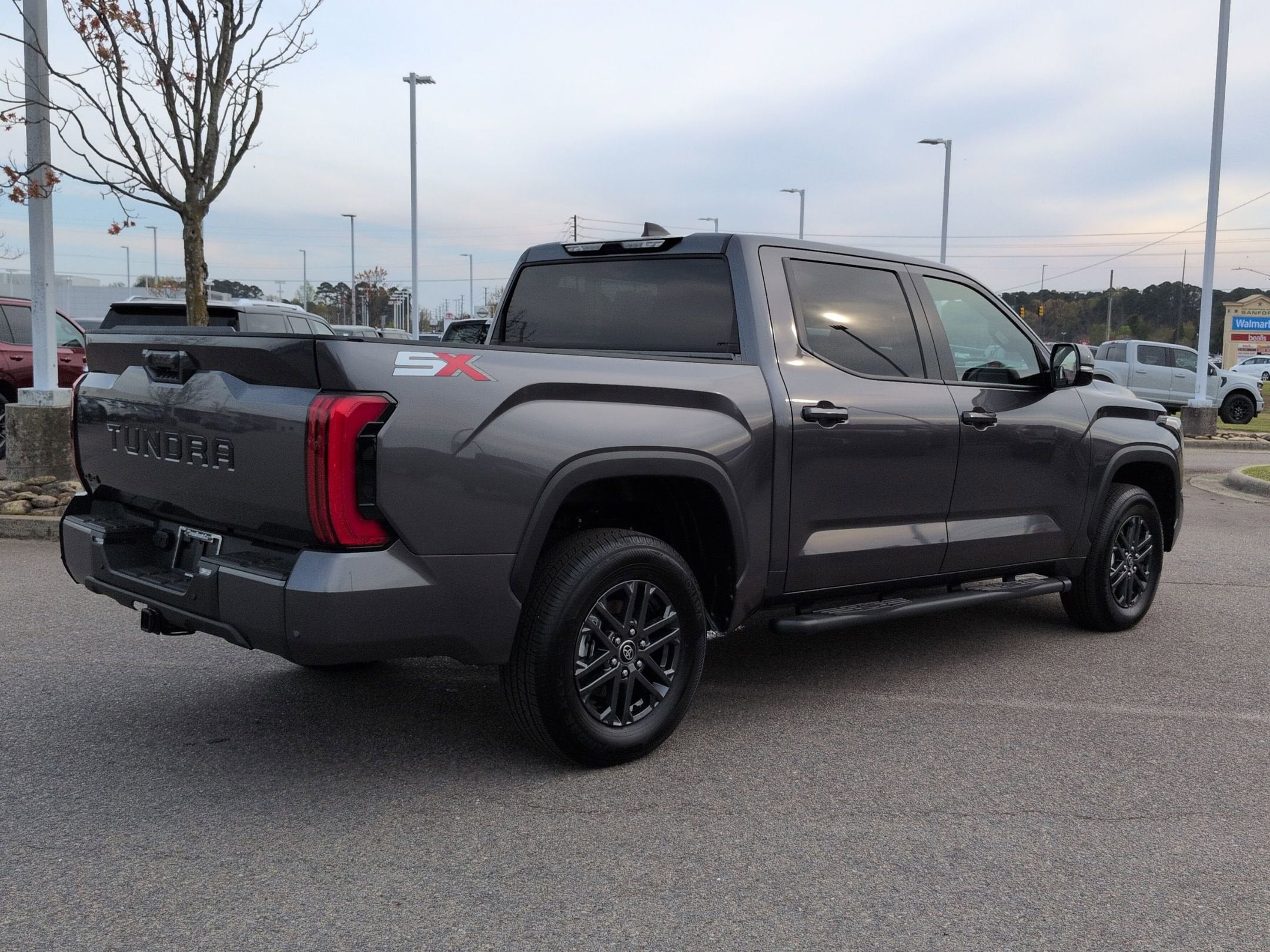 2025 Toyota Tundra 4WD SR5