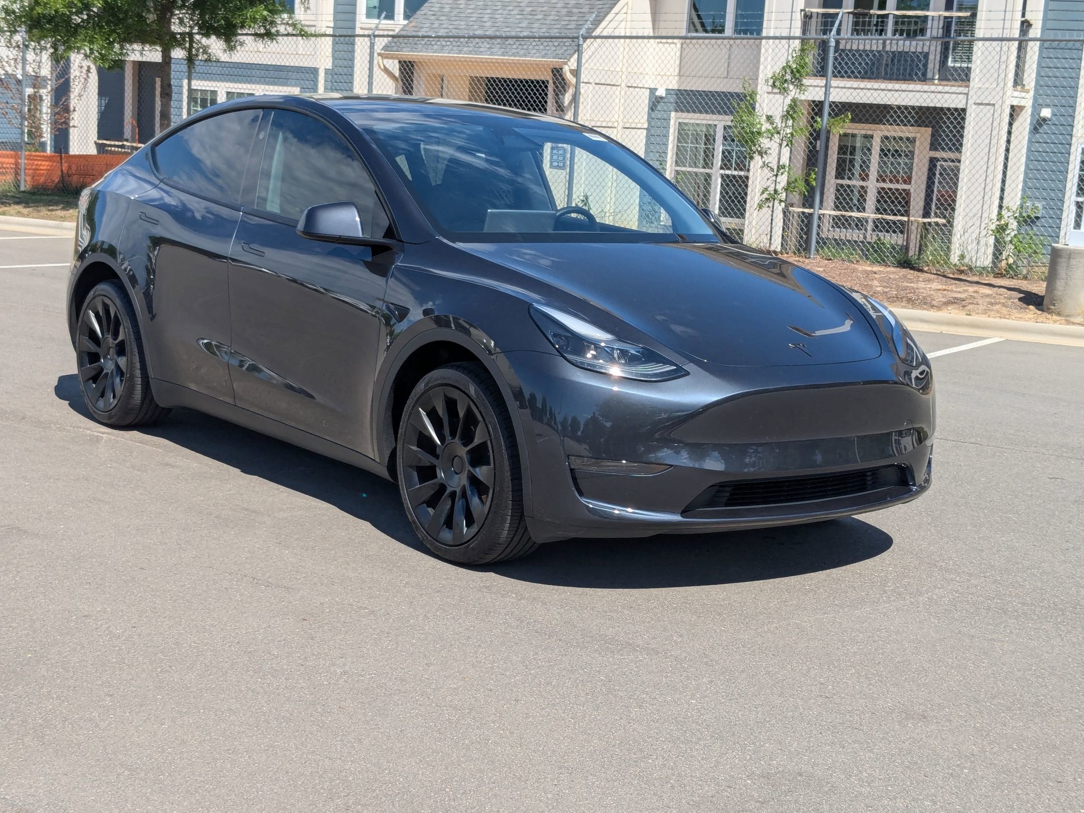 2024 Tesla Model Y Long Range