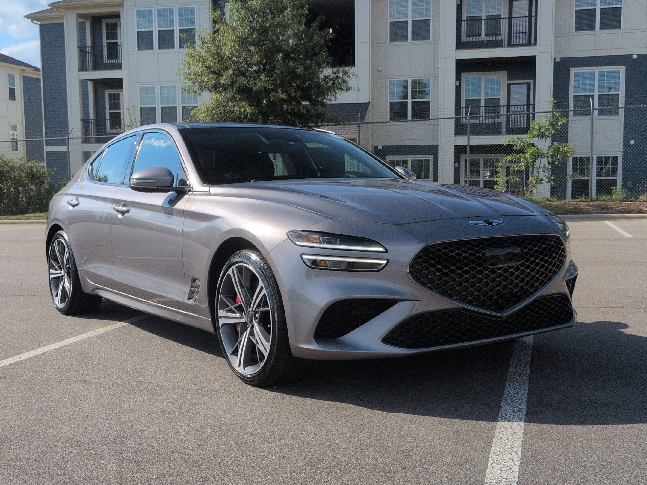 2025 Genesis G70 2.5T
