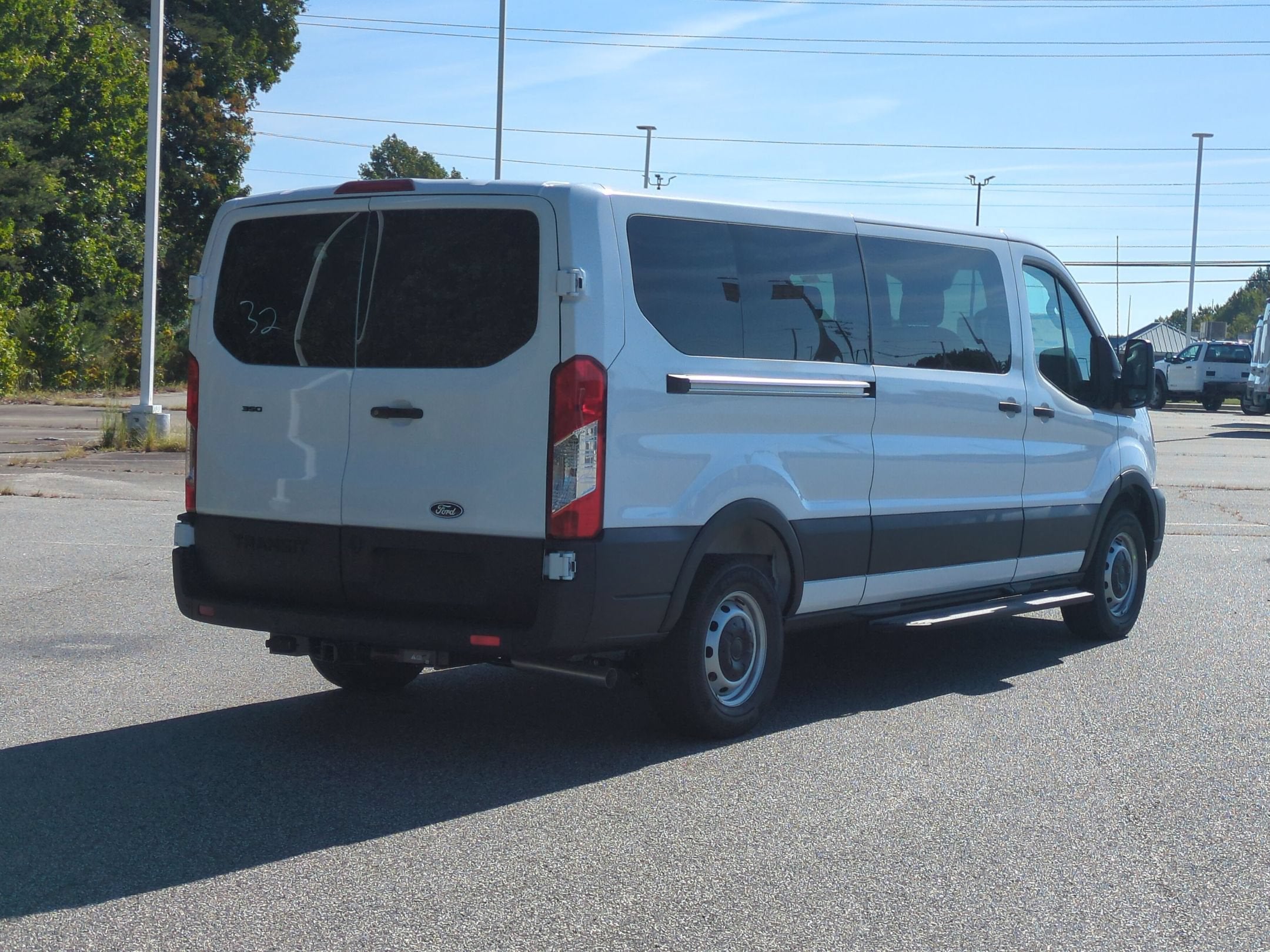 2027 Ford Transit 15 Passenger Wagon XL