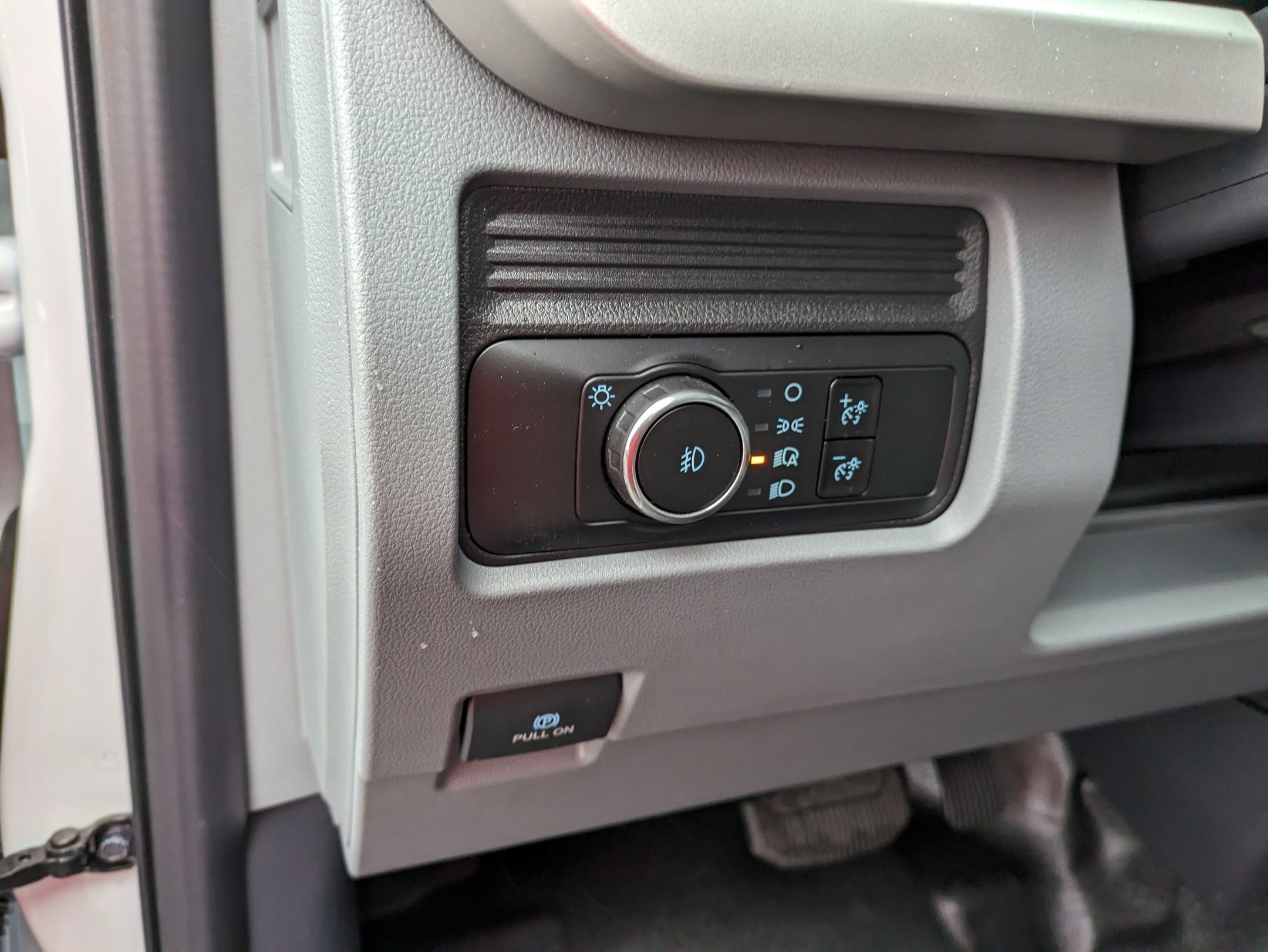 2025 Ford Super Duty F-350 DRW XL