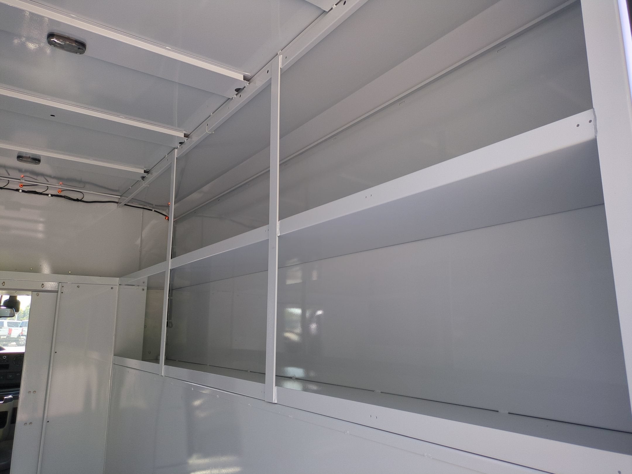 2027 Ford E-Series Cutaway Base