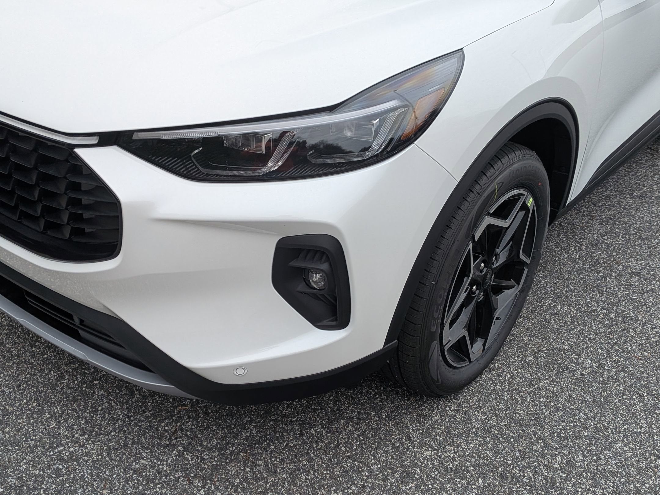 2026 Ford Escape Platinum