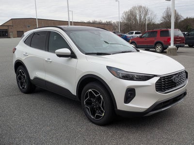 2026 Ford Escape Platinum