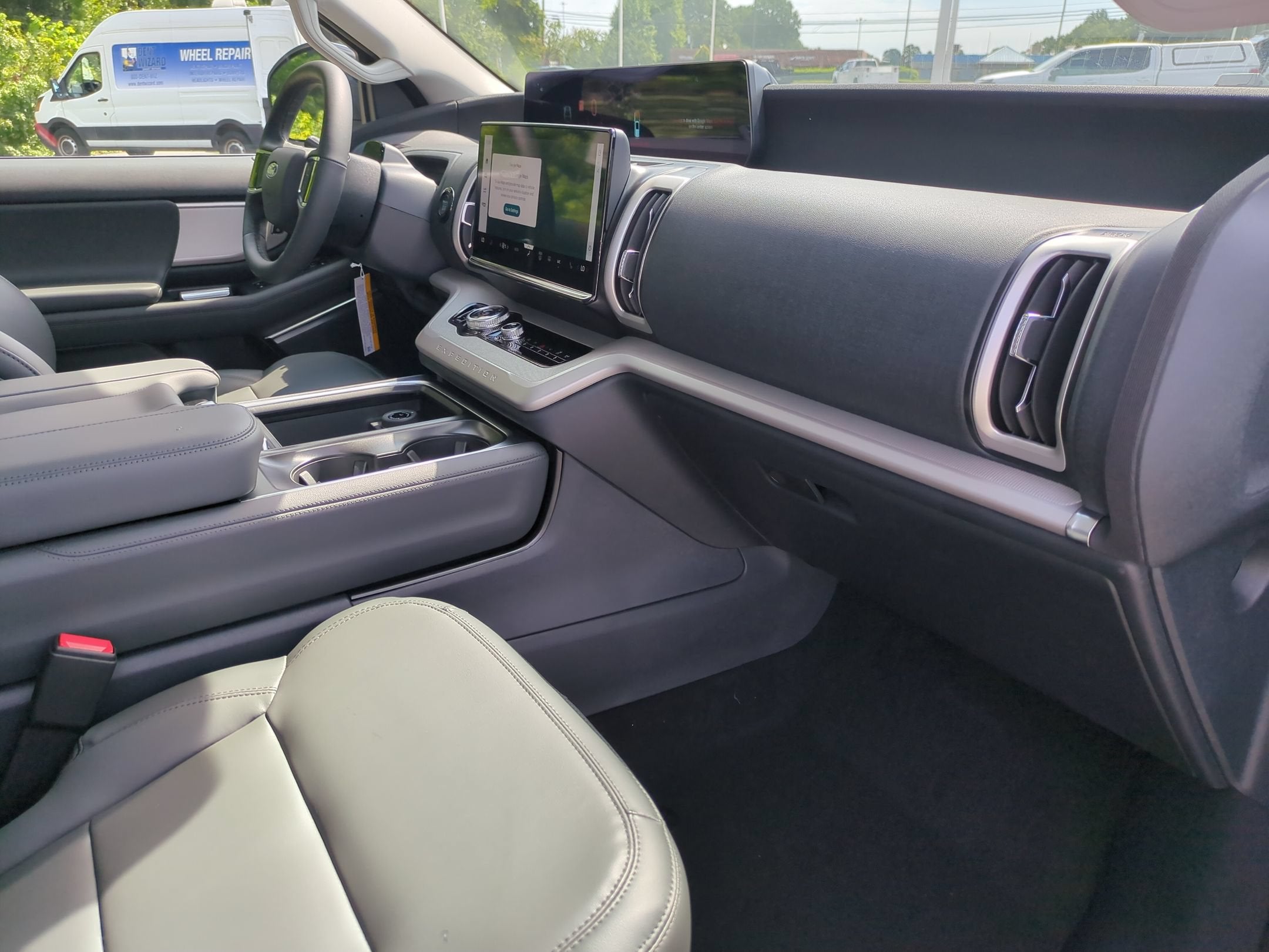 2027 Ford Expedition Max Active