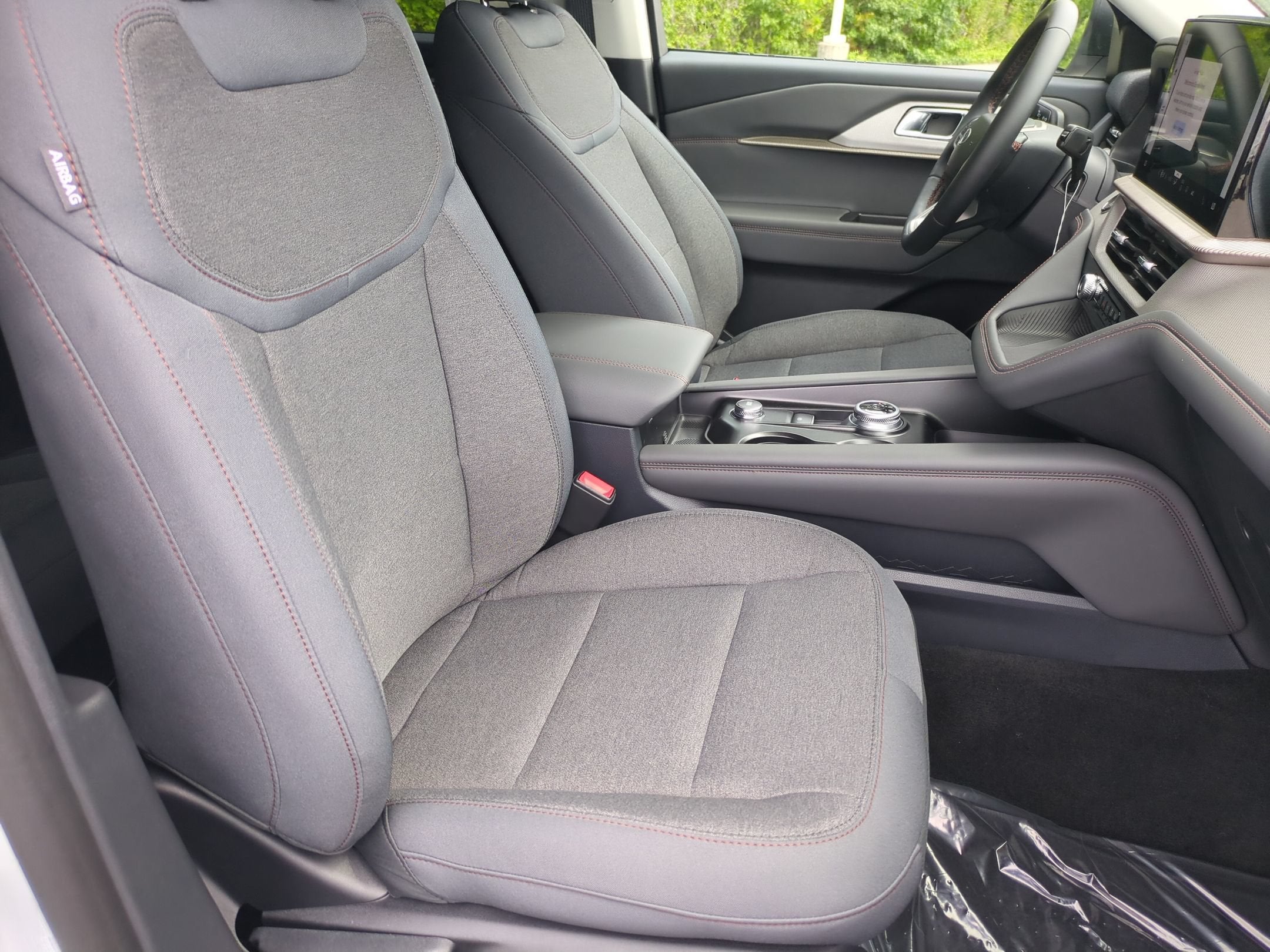 2026 Ford Explorer Active w/100A Pkg