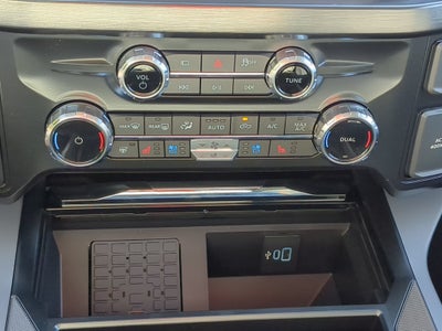 2027 Ford Super Duty F-250 SRW LARIAT