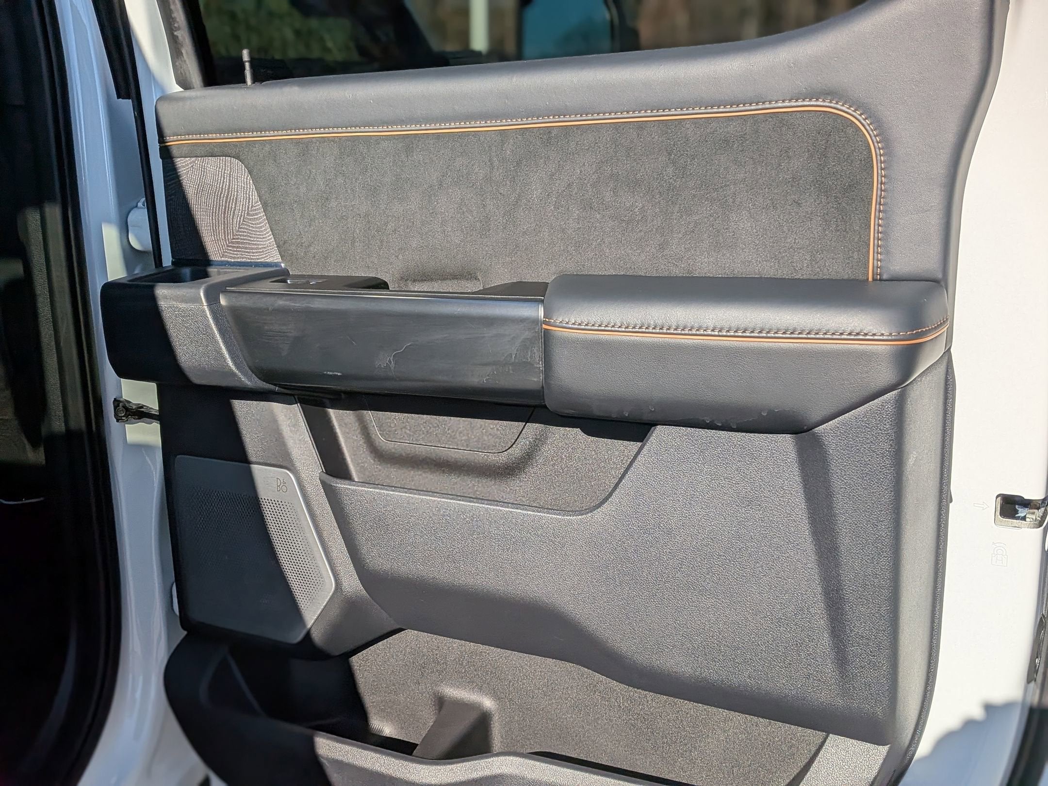 2023 Ford Super Duty F-250 SRW Platinum