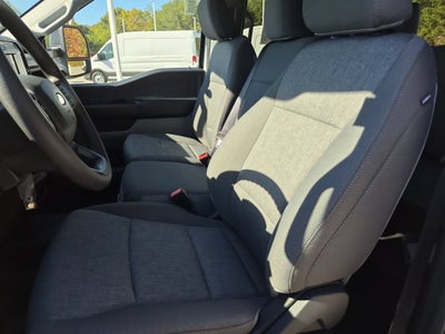 2027 Ford Super Duty F-450 DRW XL