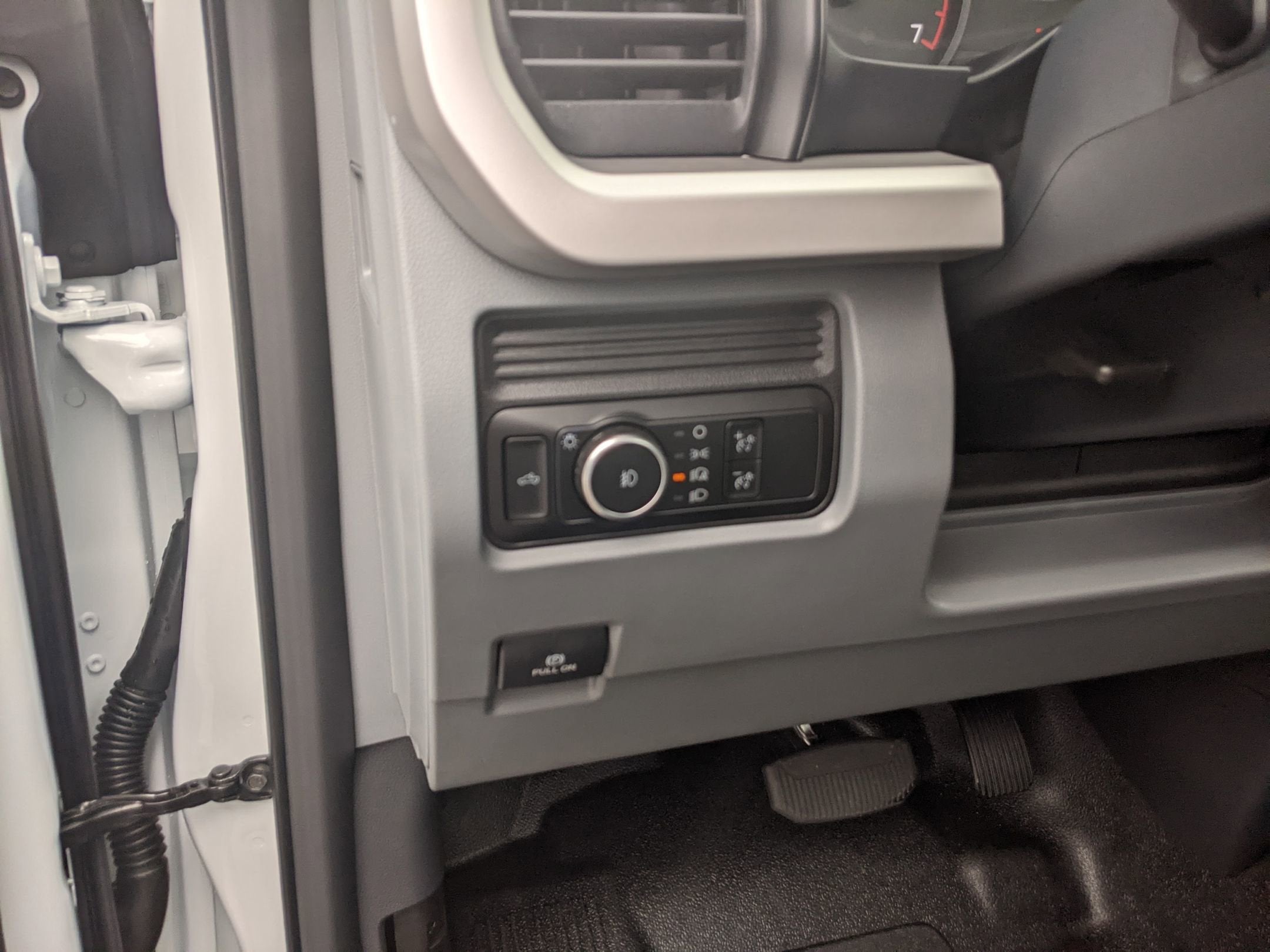 2025 Ford Super Duty F-250 SRW XL