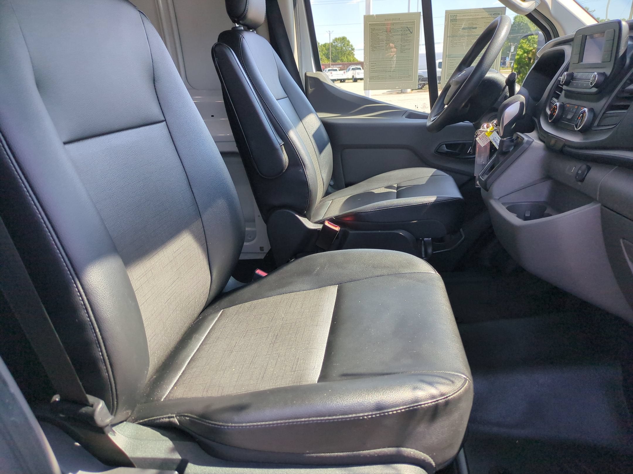 2023 Ford Transit Cargo Van Base