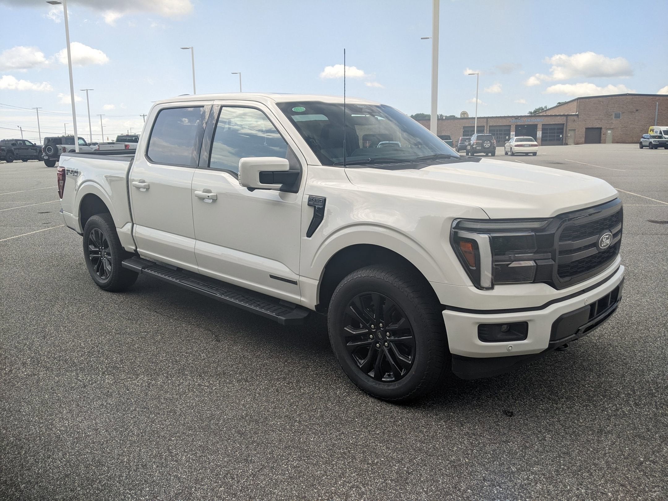 2025 Ford F-150 LARIAT