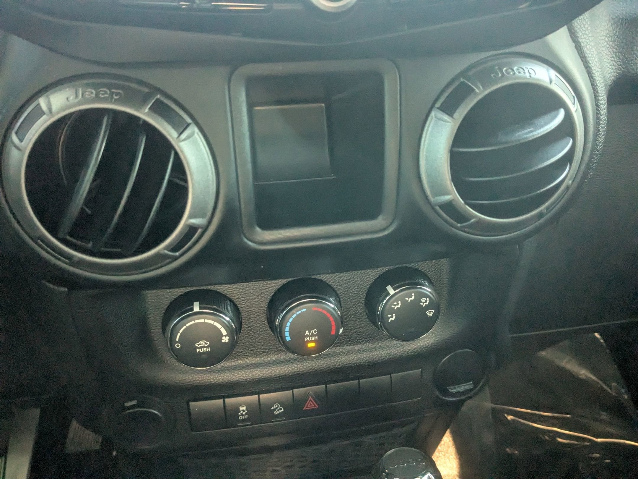 2017 Jeep Wrangler Willys Wheeler