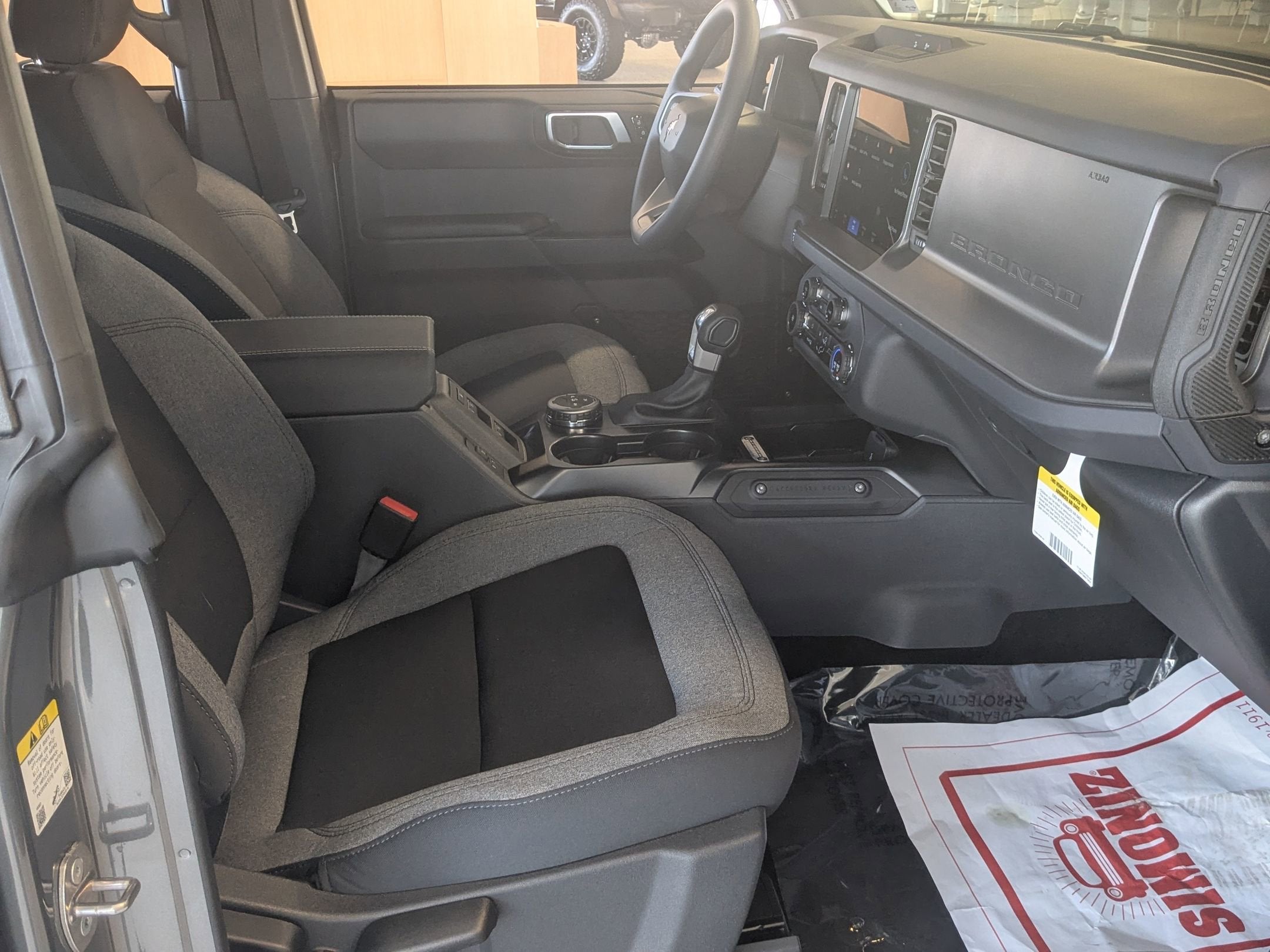 2025 Ford Bronco Base