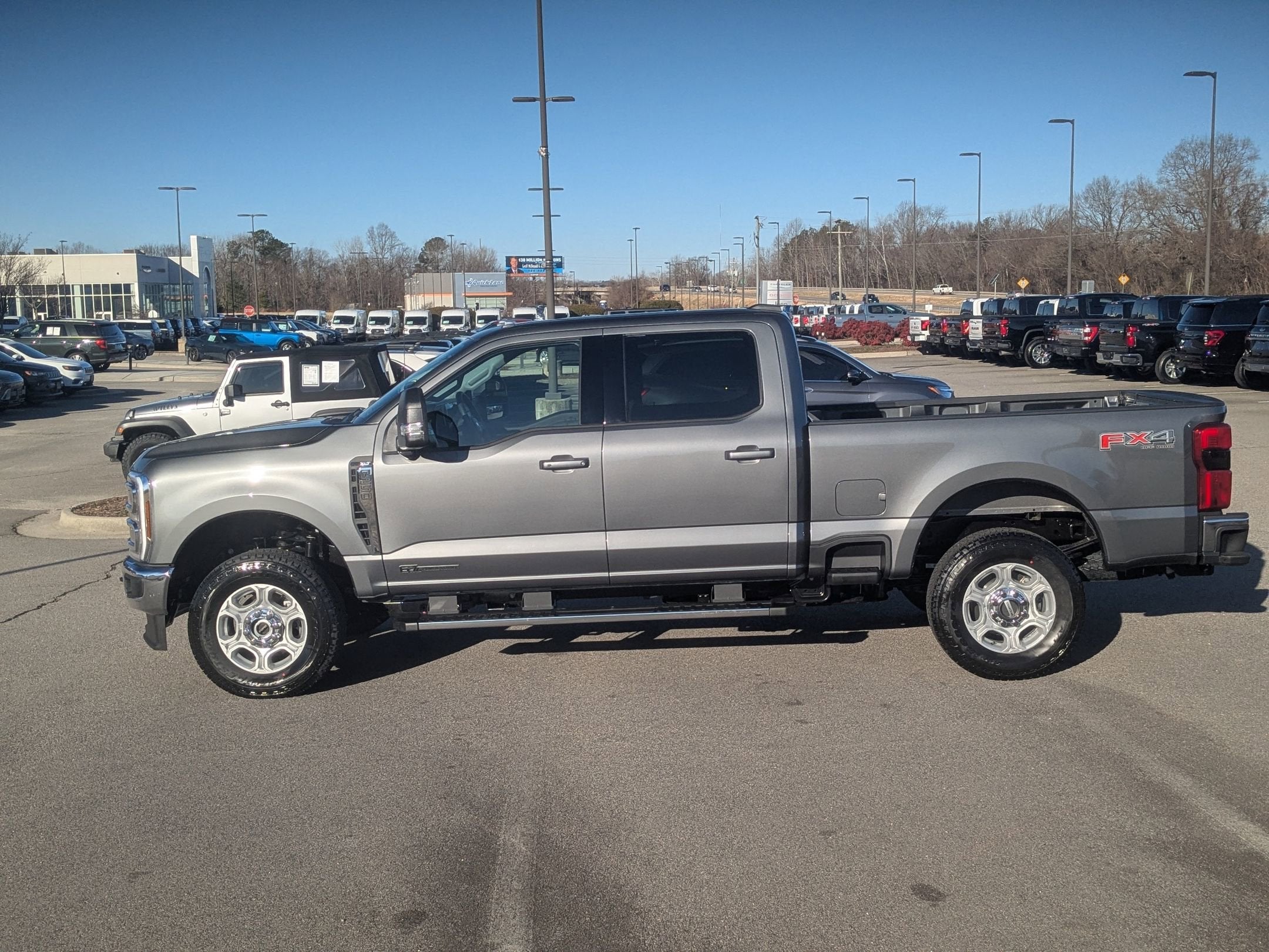 2026 Ford Super Duty F-250 SRW XLT