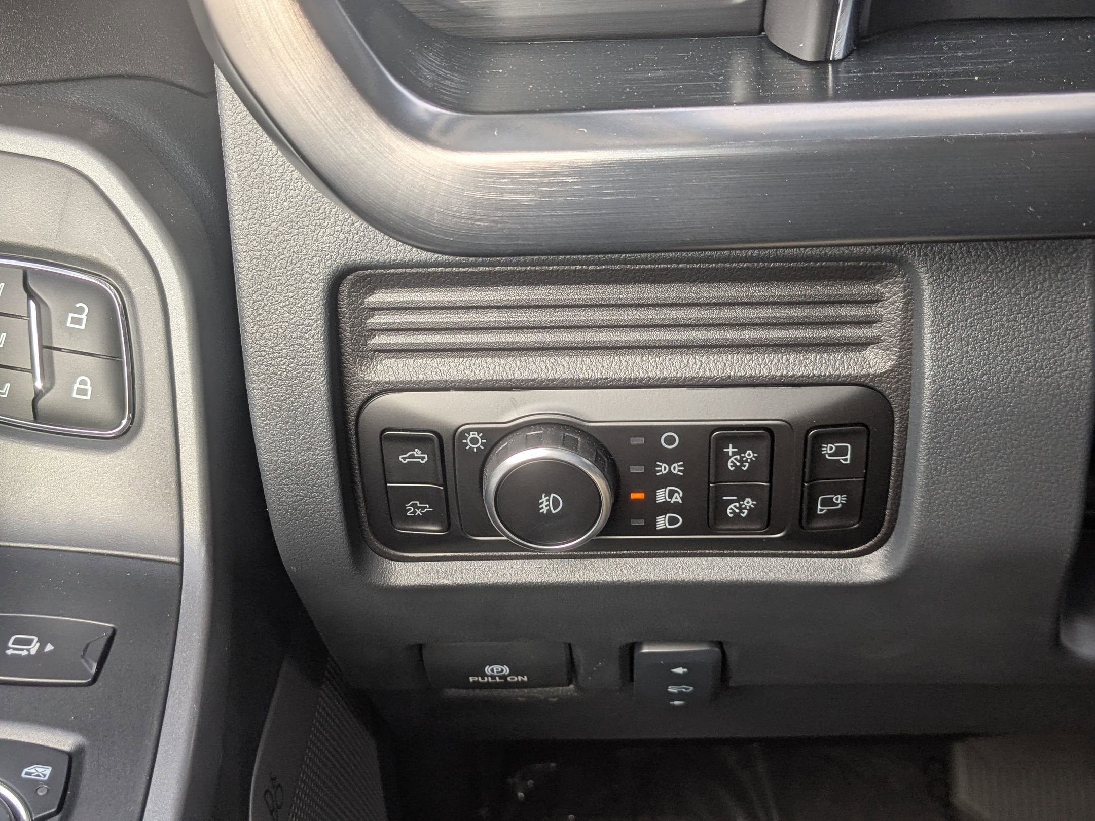 2025 Ford Super Duty F-350 SRW LARIAT