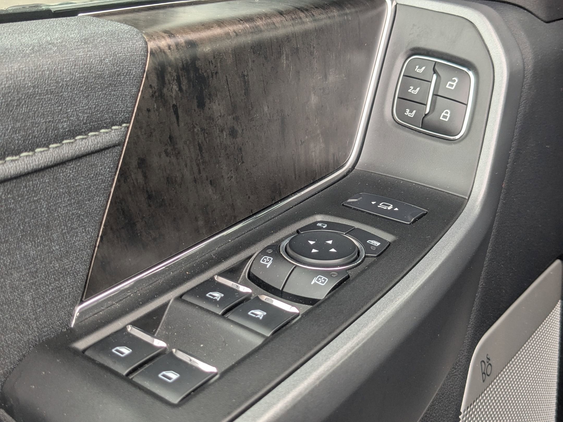 2024 Ford Super Duty F-350 DRW LARIAT