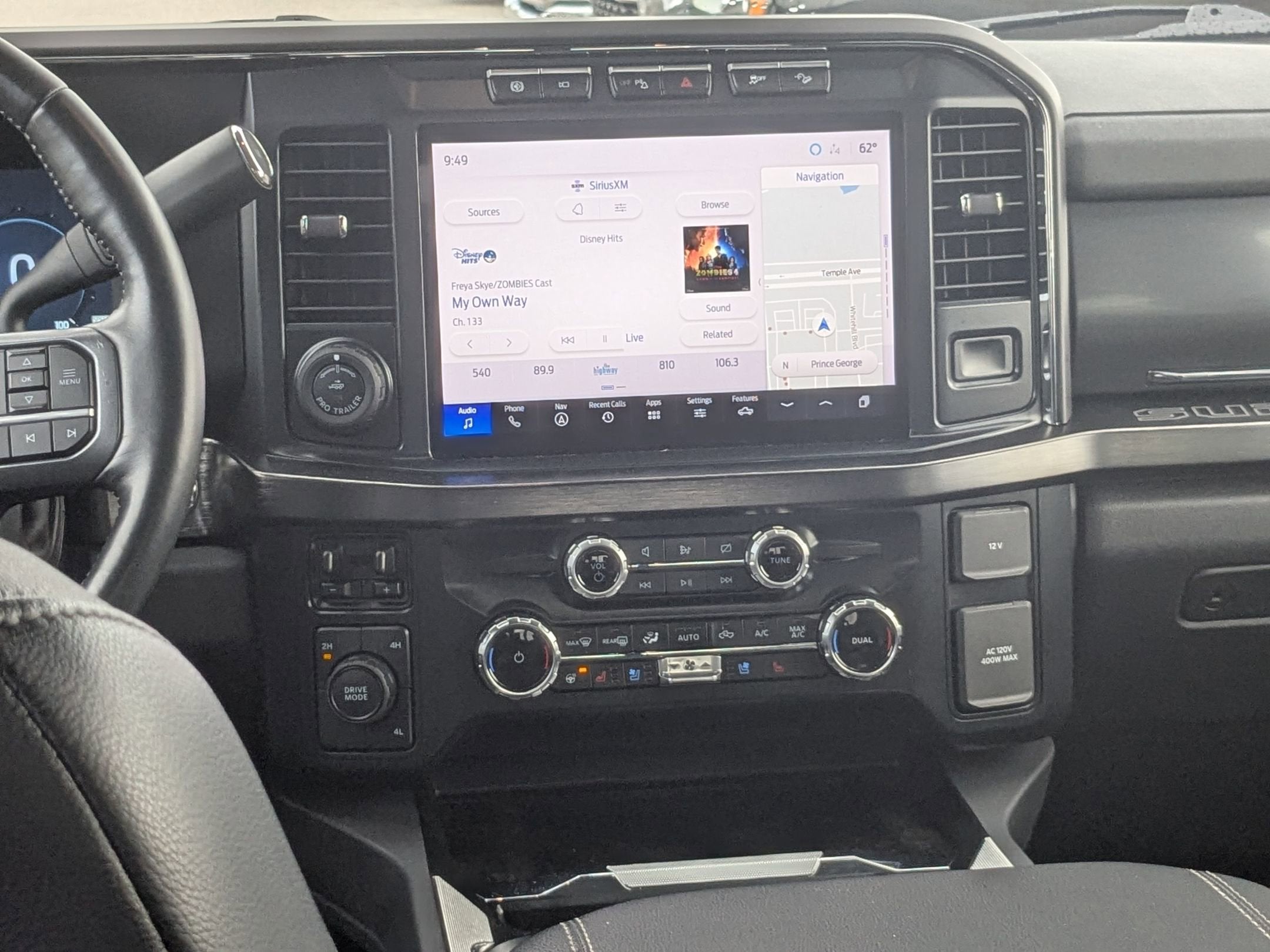 2024 Ford Super Duty F-350 DRW LARIAT