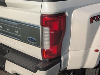 2019 Ford Super Duty F-450 DRW Platinum