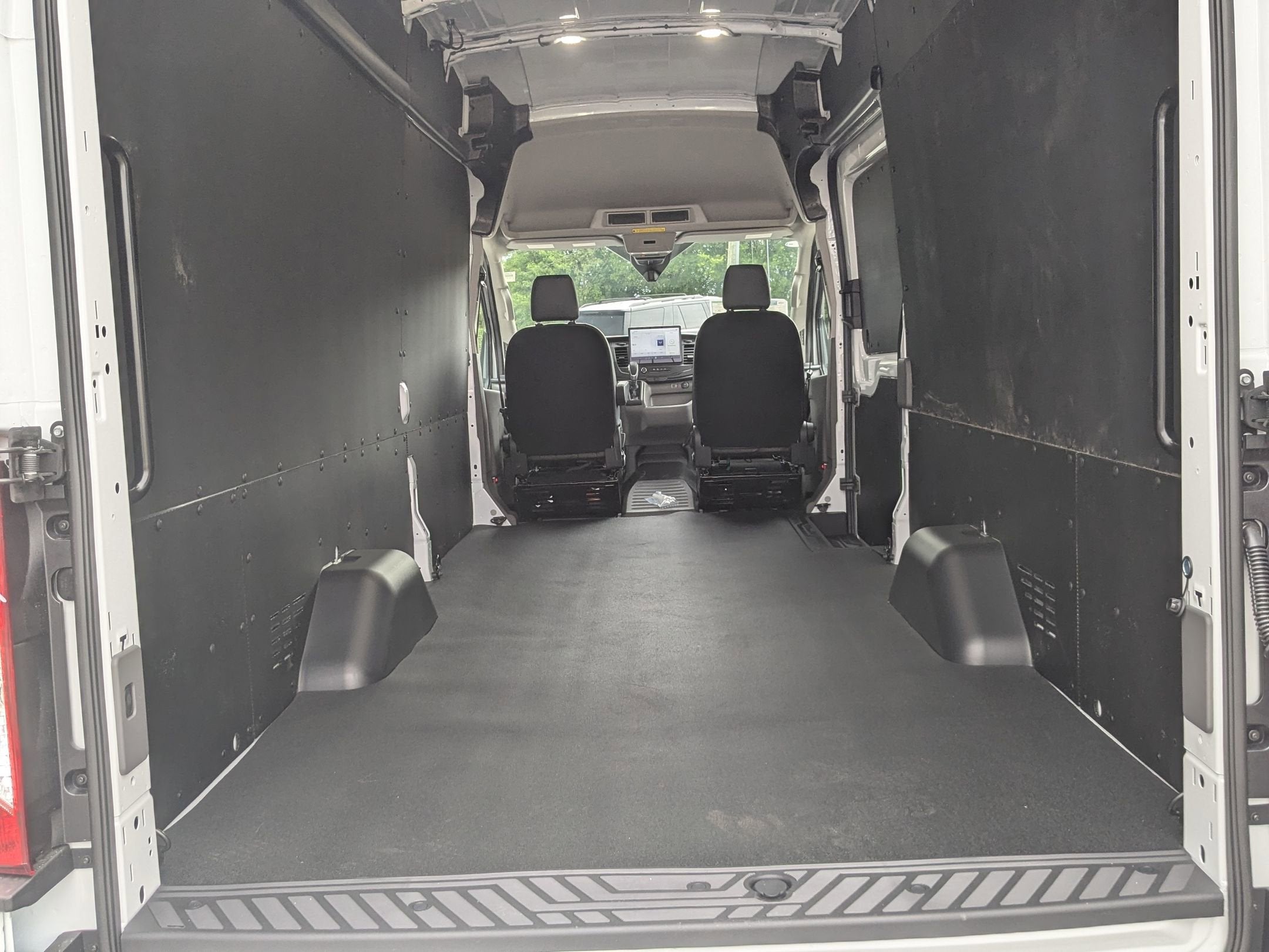 2026 Ford Transit Cargo Van Base