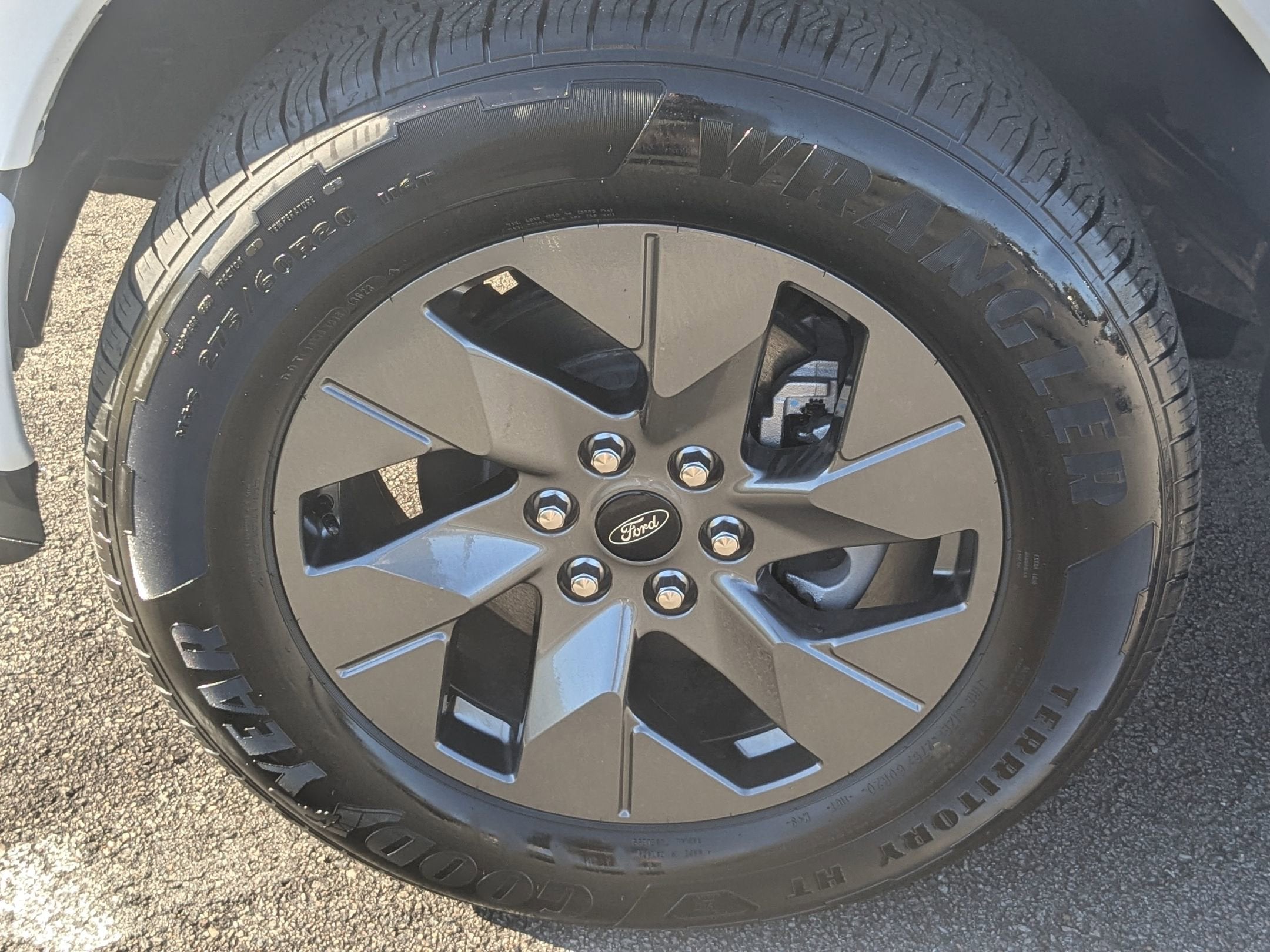 2023 Ford F-150 Lightning XLT