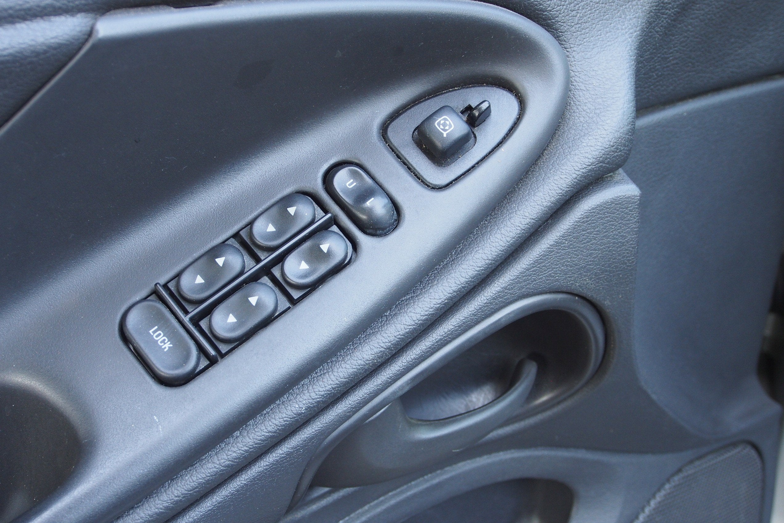 2003 Ford Mustang V6