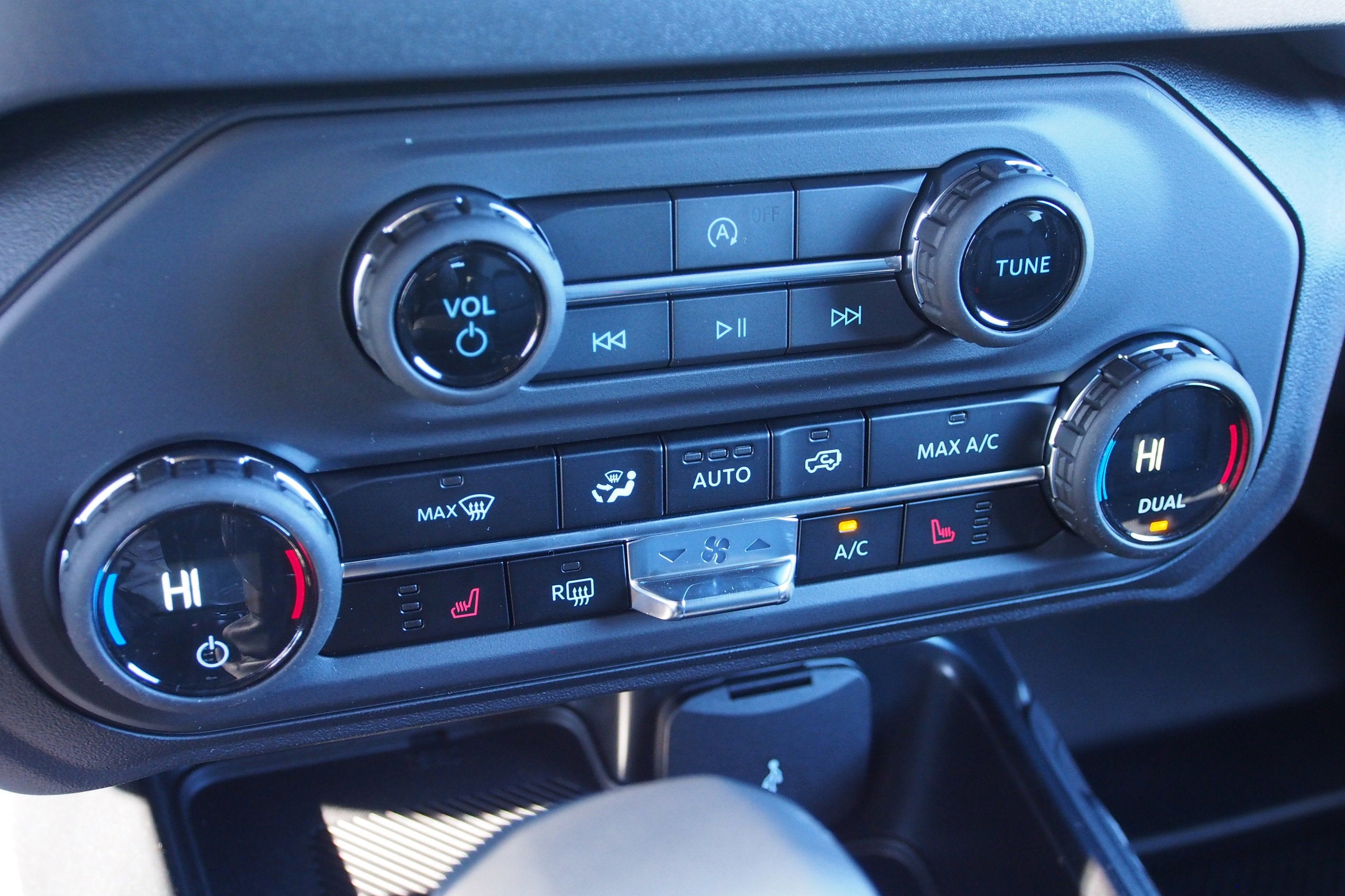 2025 Ford Bronco Big Bend - Crossroads Courtesy Demo