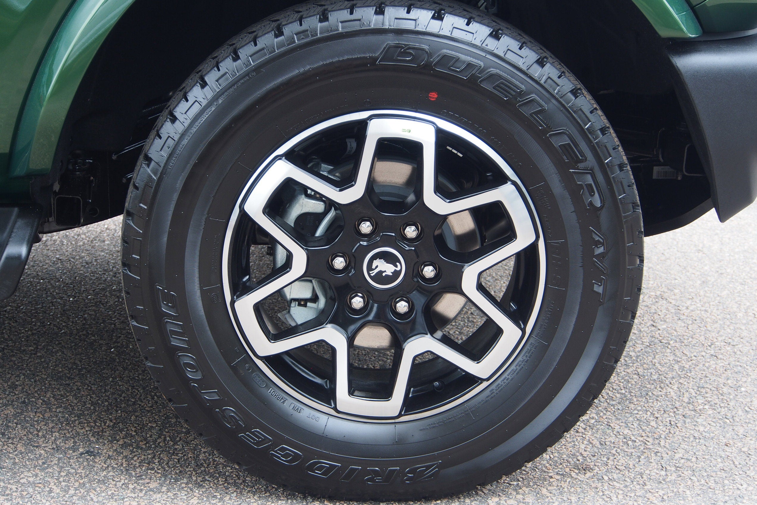 2025 Ford Bronco Outer Banks - Crossroads Courtesy Demo