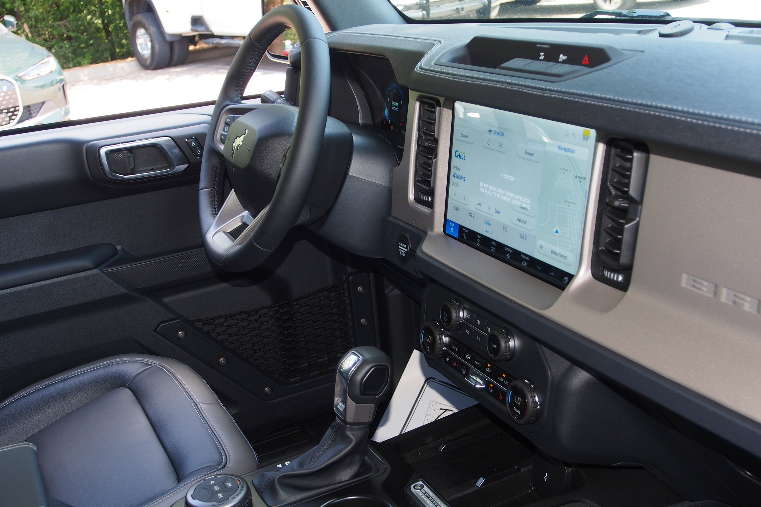 2025 Ford Bronco Outer Banks - Crossroads Courtesy Demo