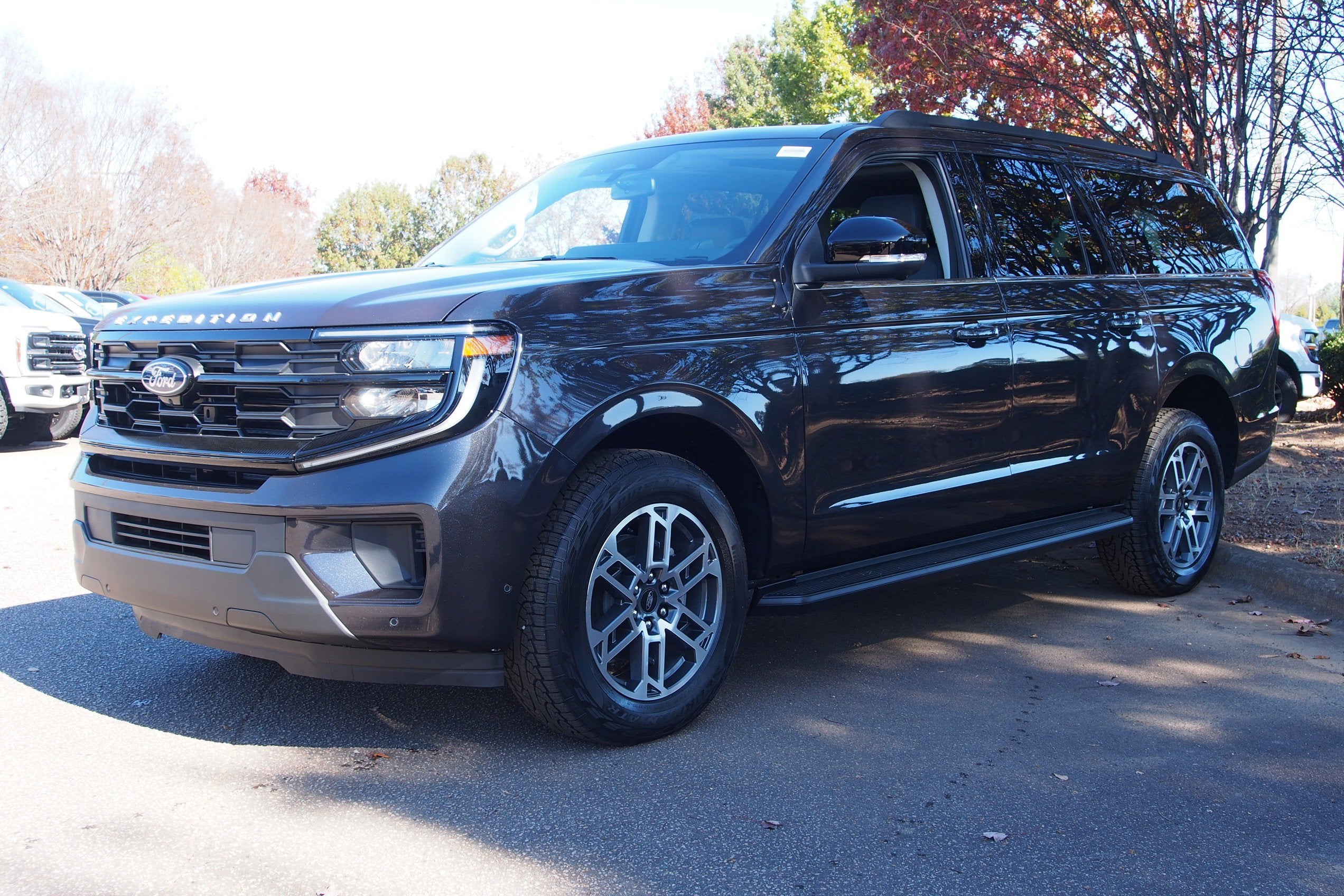 2025 Ford Expedition Max Active