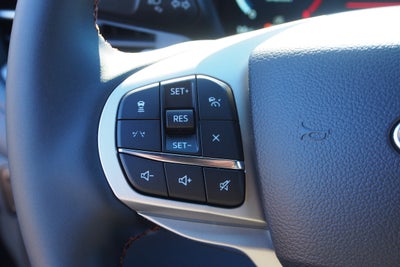 2027 Ford Explorer Active w/200A Pkg