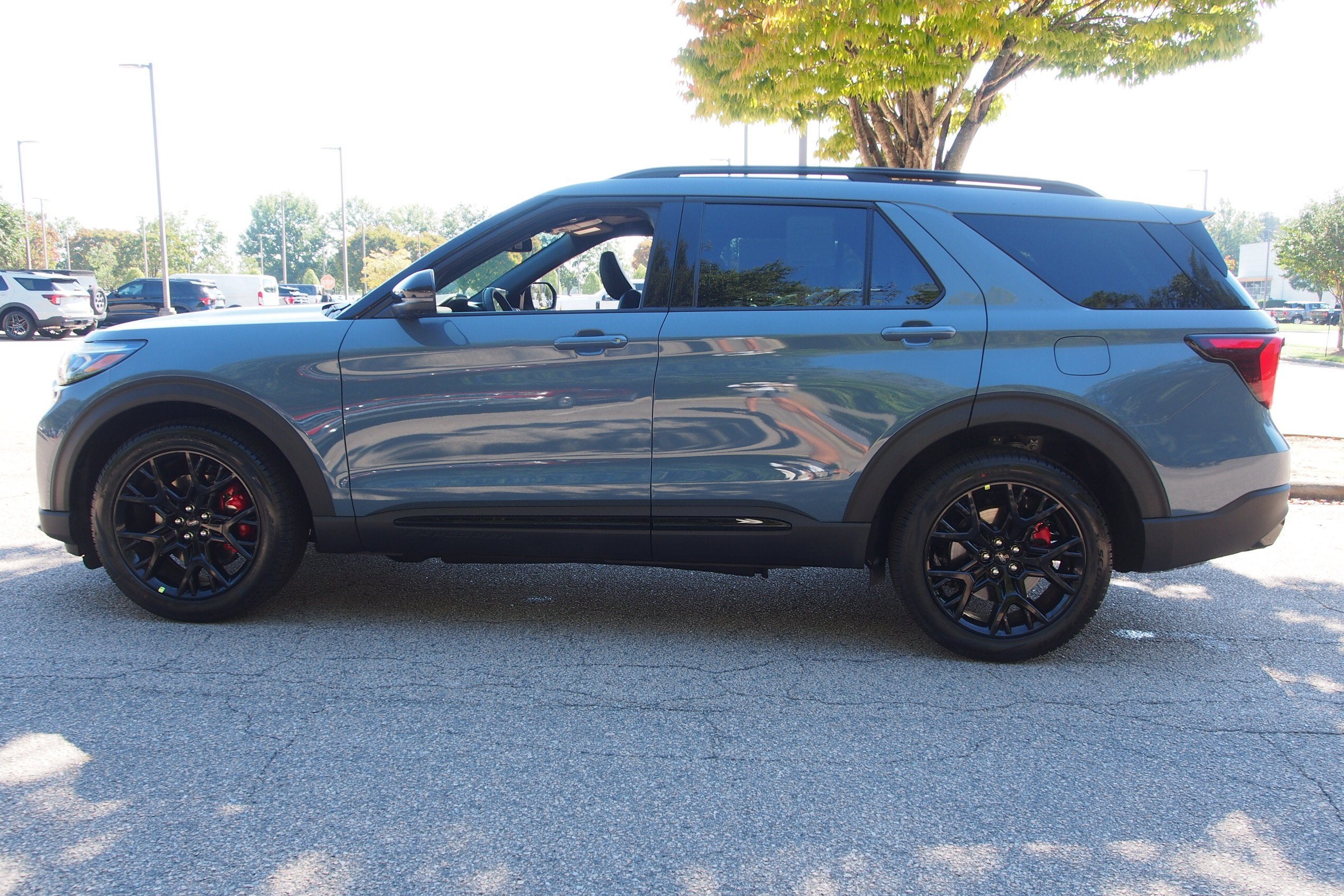 2027 Ford Explorer ST