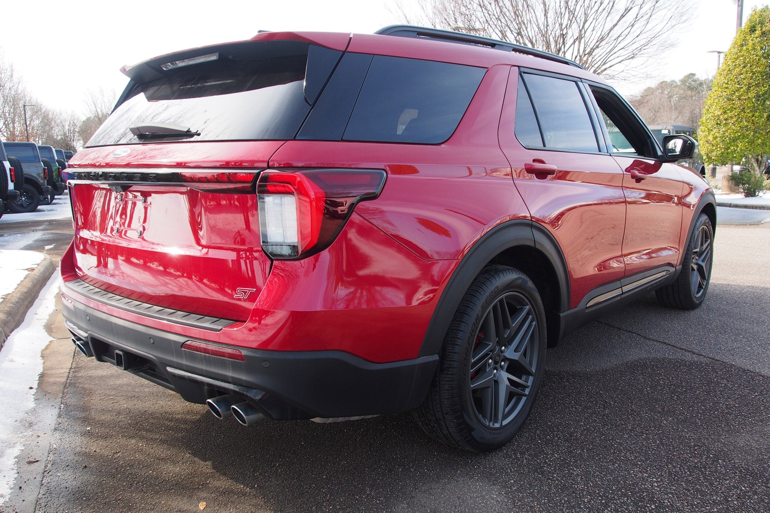 2025 Ford Explorer ST