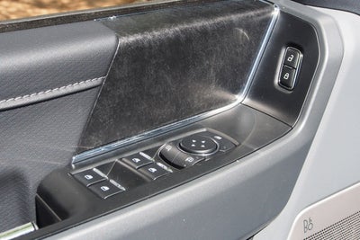 2024 Ford F-150 Lightning Flash