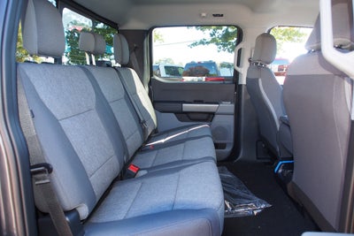 2027 Ford Super Duty F-250 SRW LARIAT