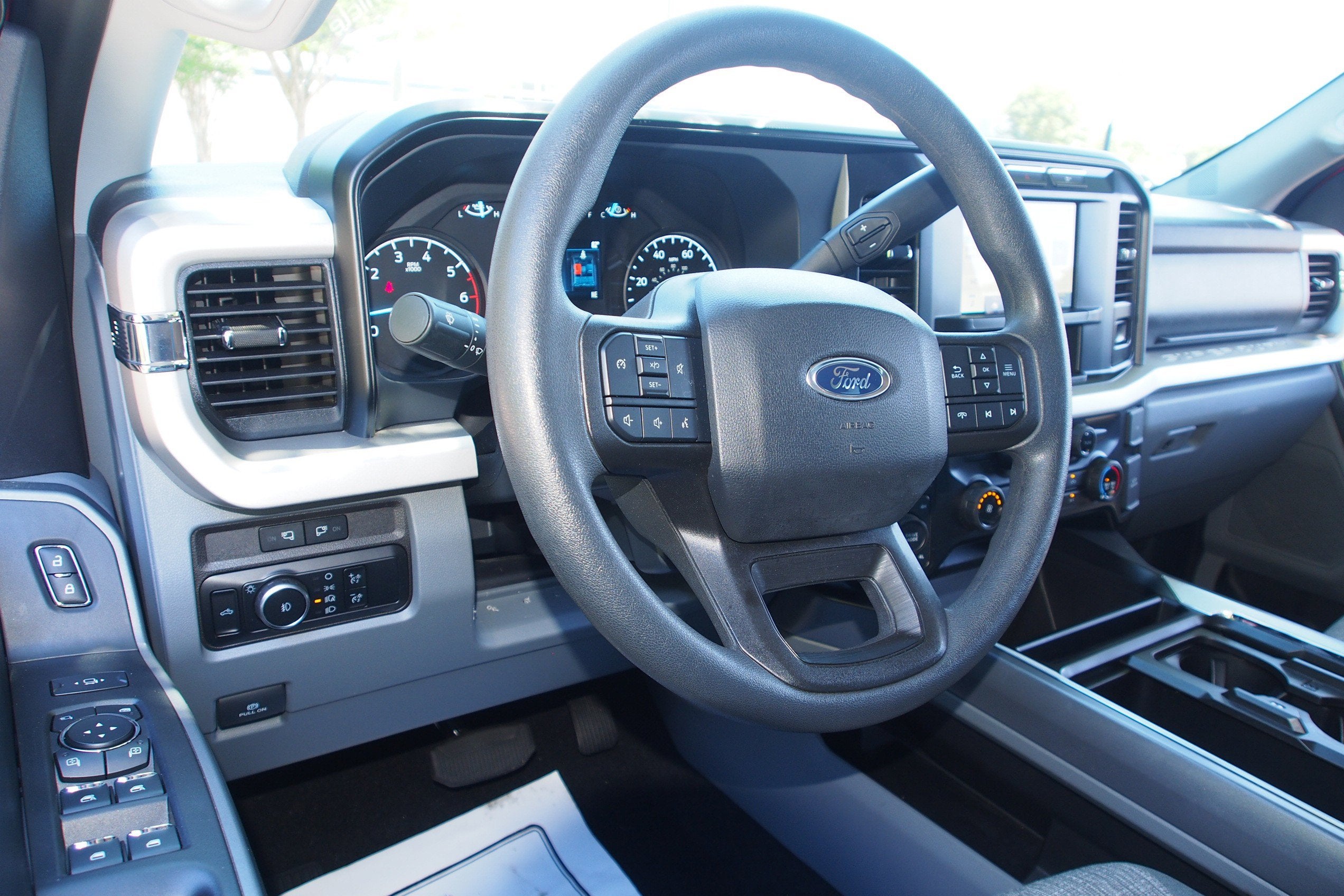 2024 Ford Super Duty F-250 SRW XLT
