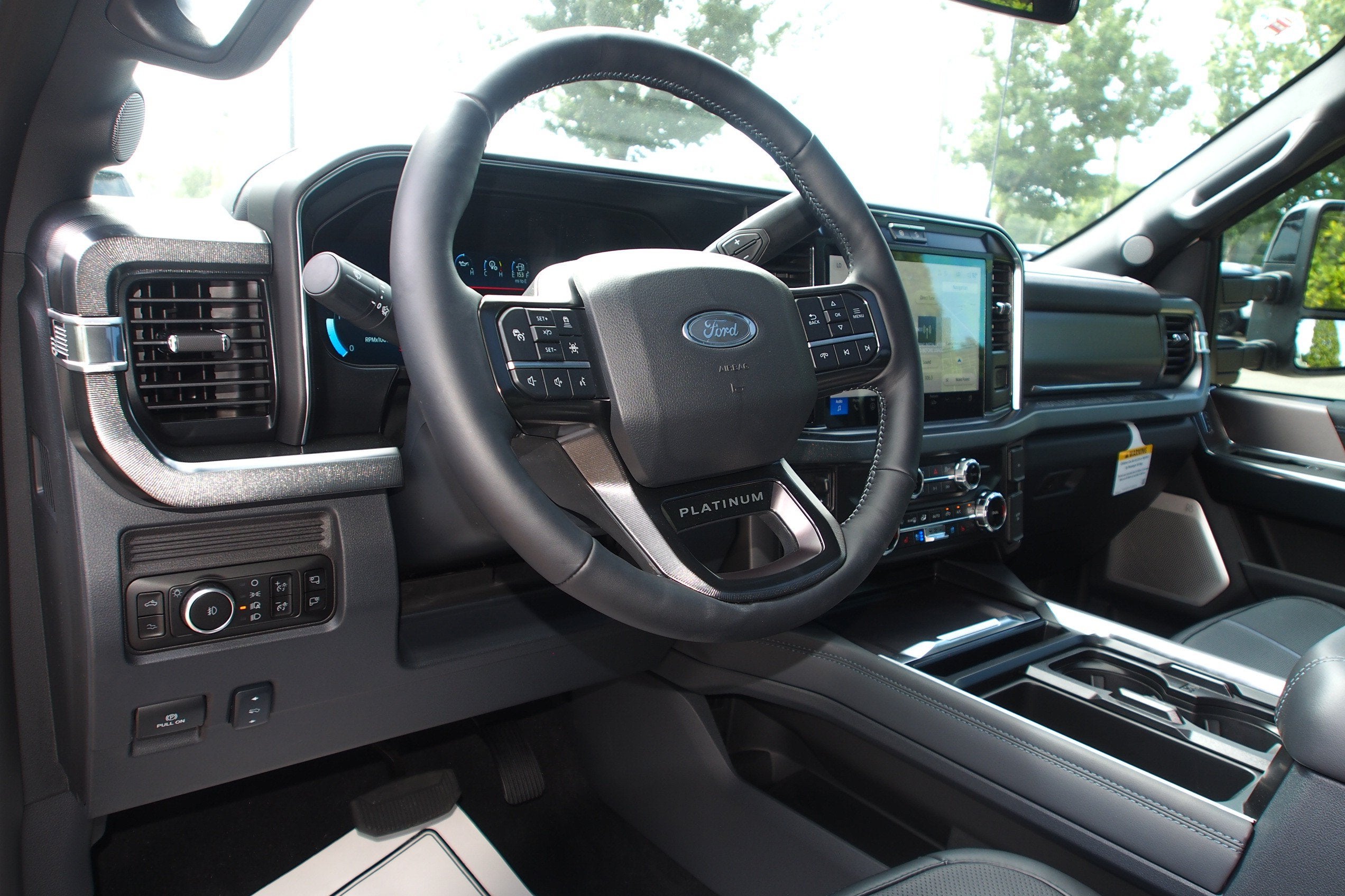 2026 Ford Super Duty F-250 SRW Platinum