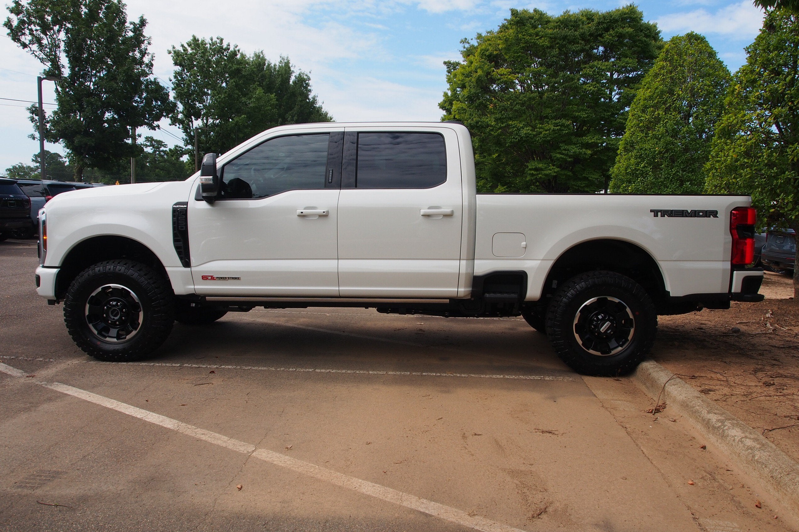 2026 Ford Super Duty F-250 SRW Platinum