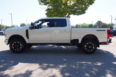 2027 Ford Super Duty F-250 SRW Platinum