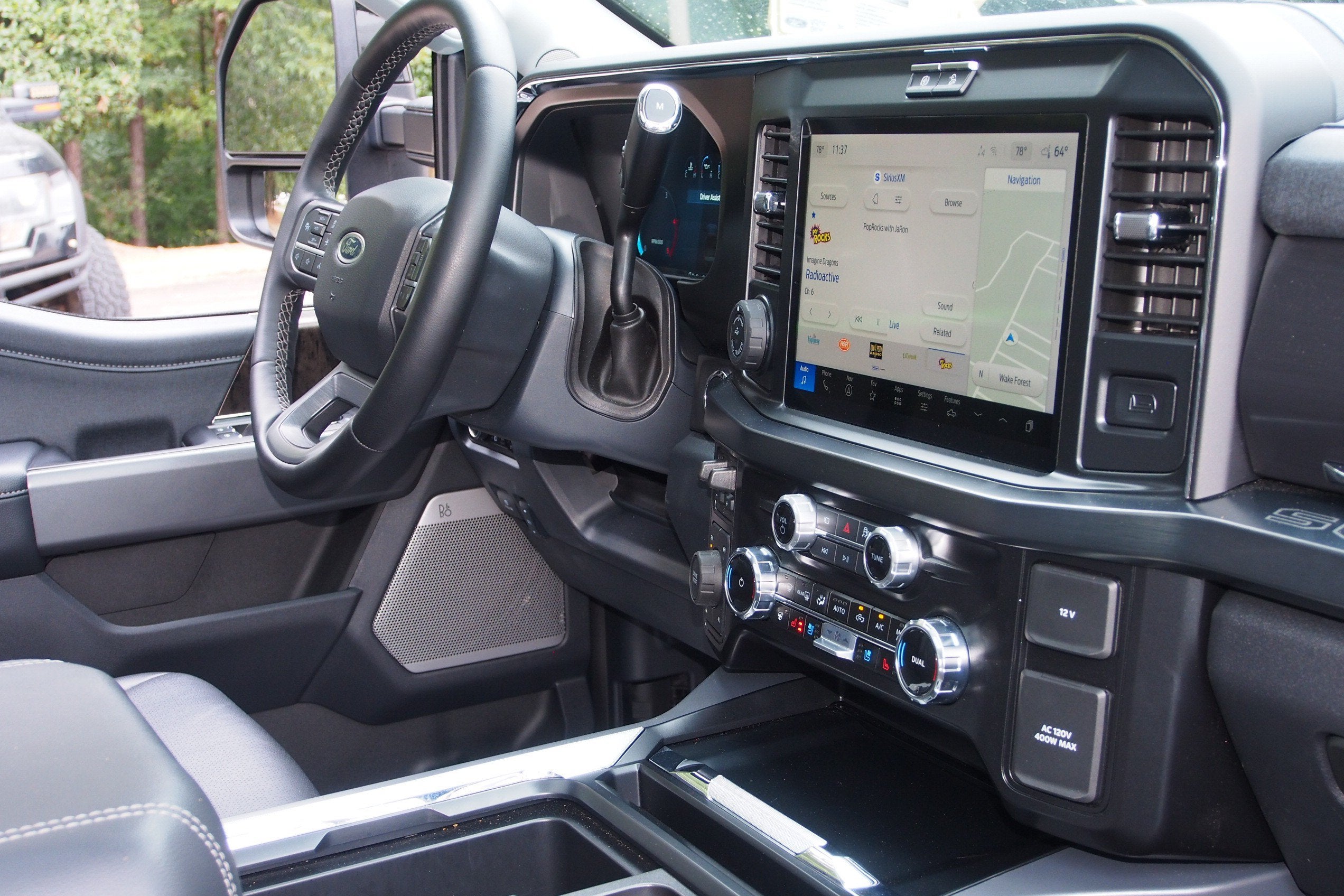 2025 Ford Super Duty F-350 SRW LARIAT