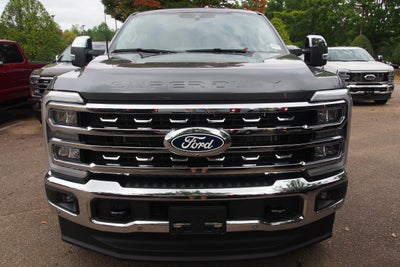 2027 Ford Super Duty F-350 SRW LARIAT