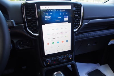 2025 Ford Ranger LARIAT - Crossroads Courtesy Demo