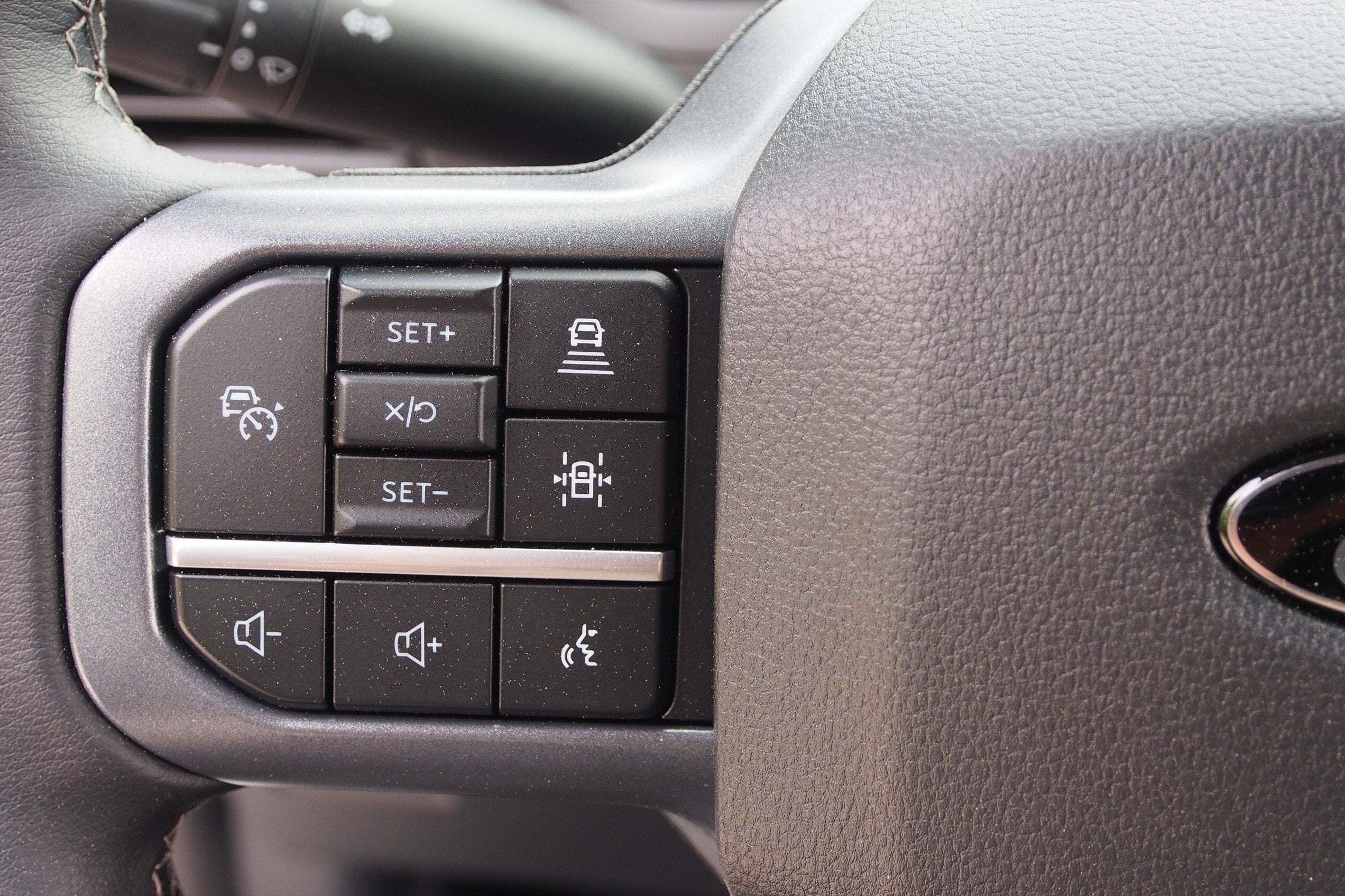 2026 Ford F-150 XLT - Crossroads Courtesy Demo