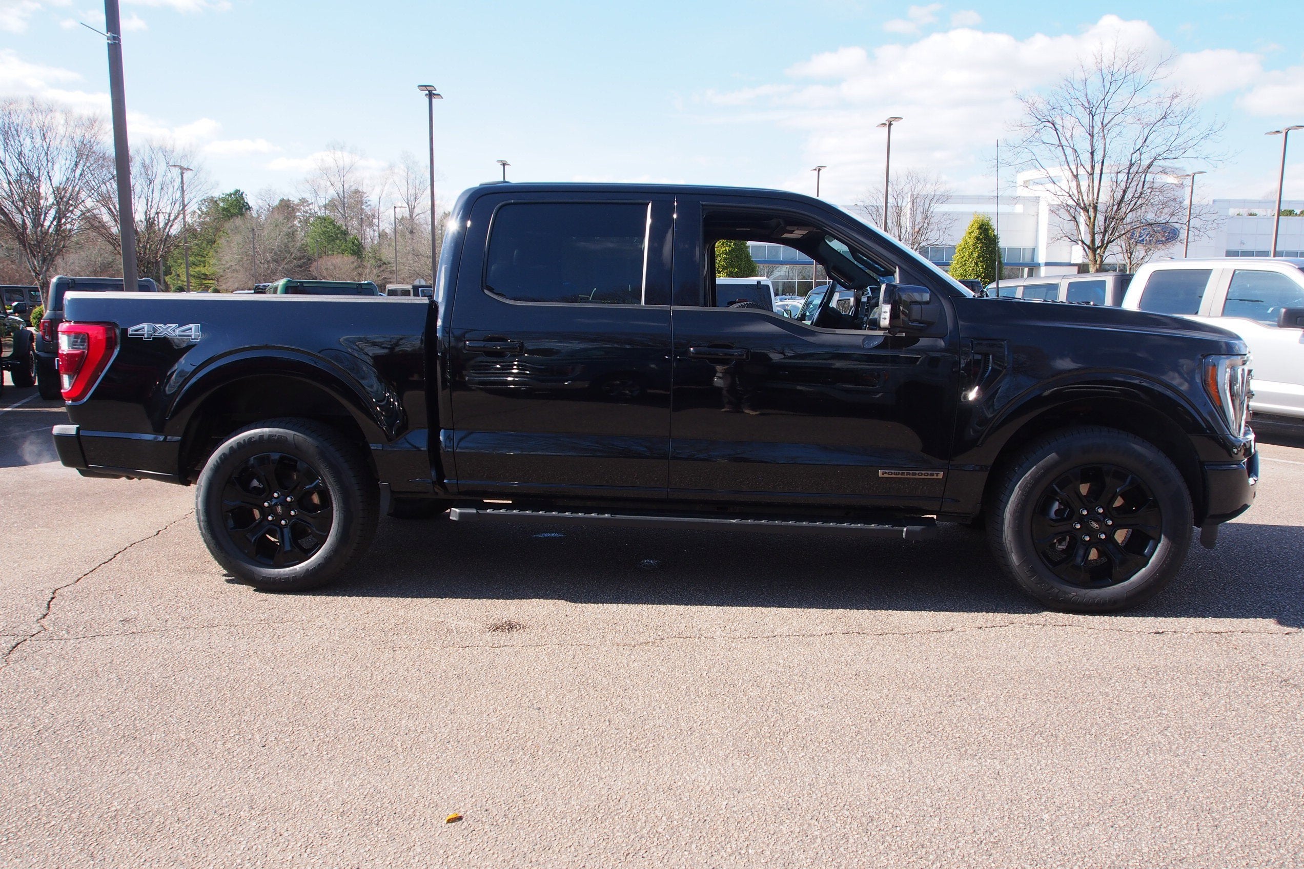 2023 Ford F-150 LARIAT