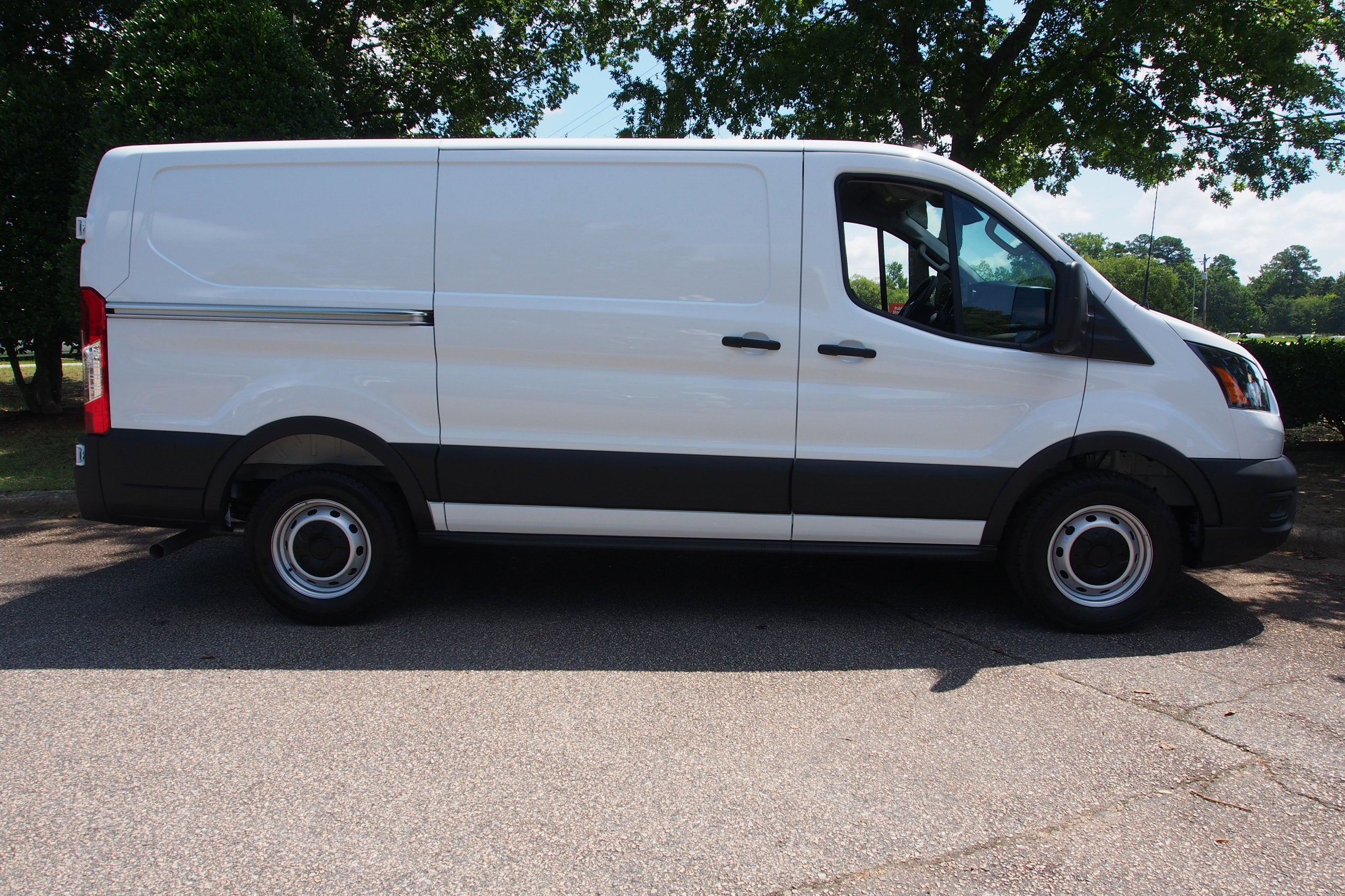 2025 Ford Transit Cargo Van Base
