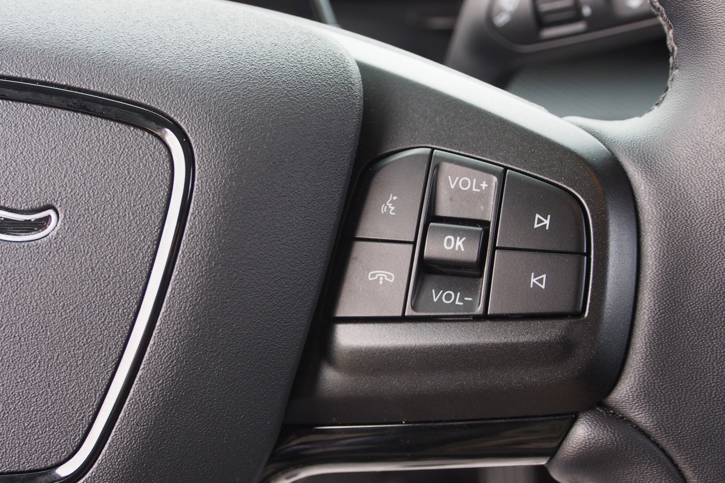 2024 Ford Mustang Mach-E Select