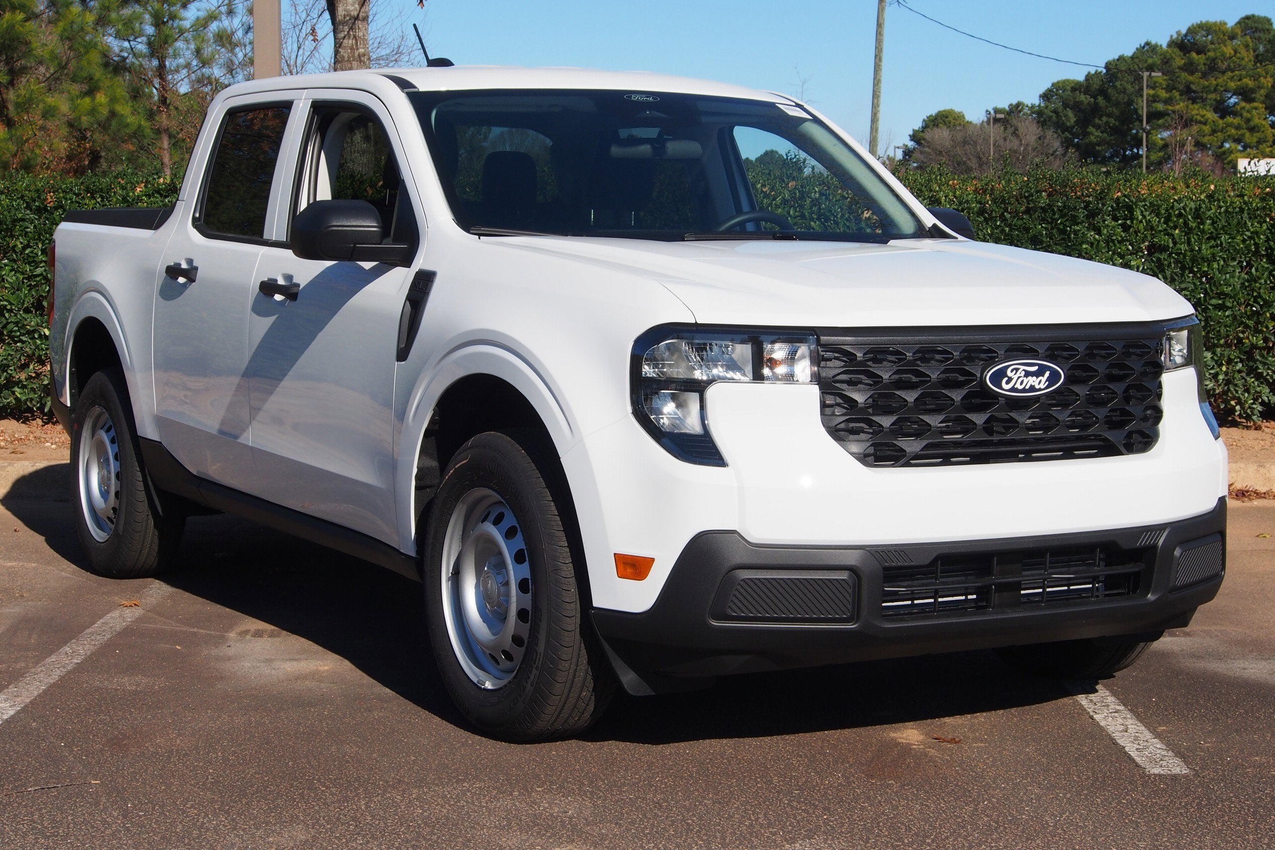 2026 Ford Maverick XL