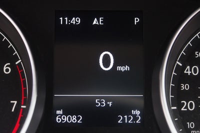 2017 Volkswagen Golf SE