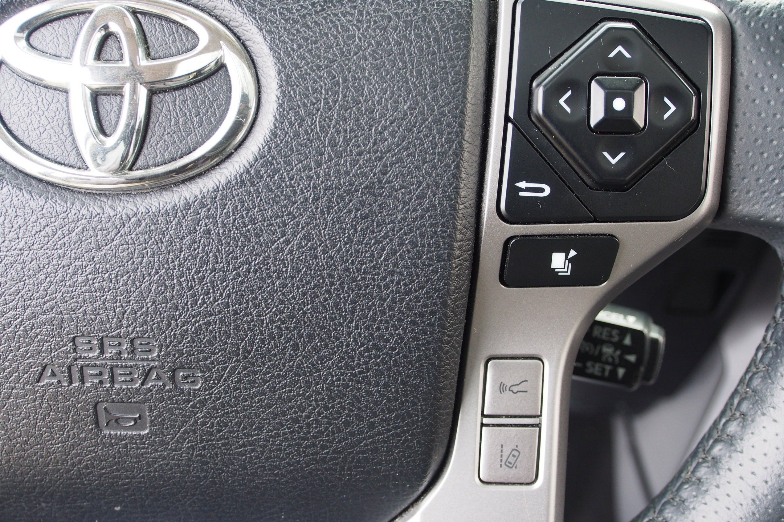 2020 Toyota 4Runner Venture